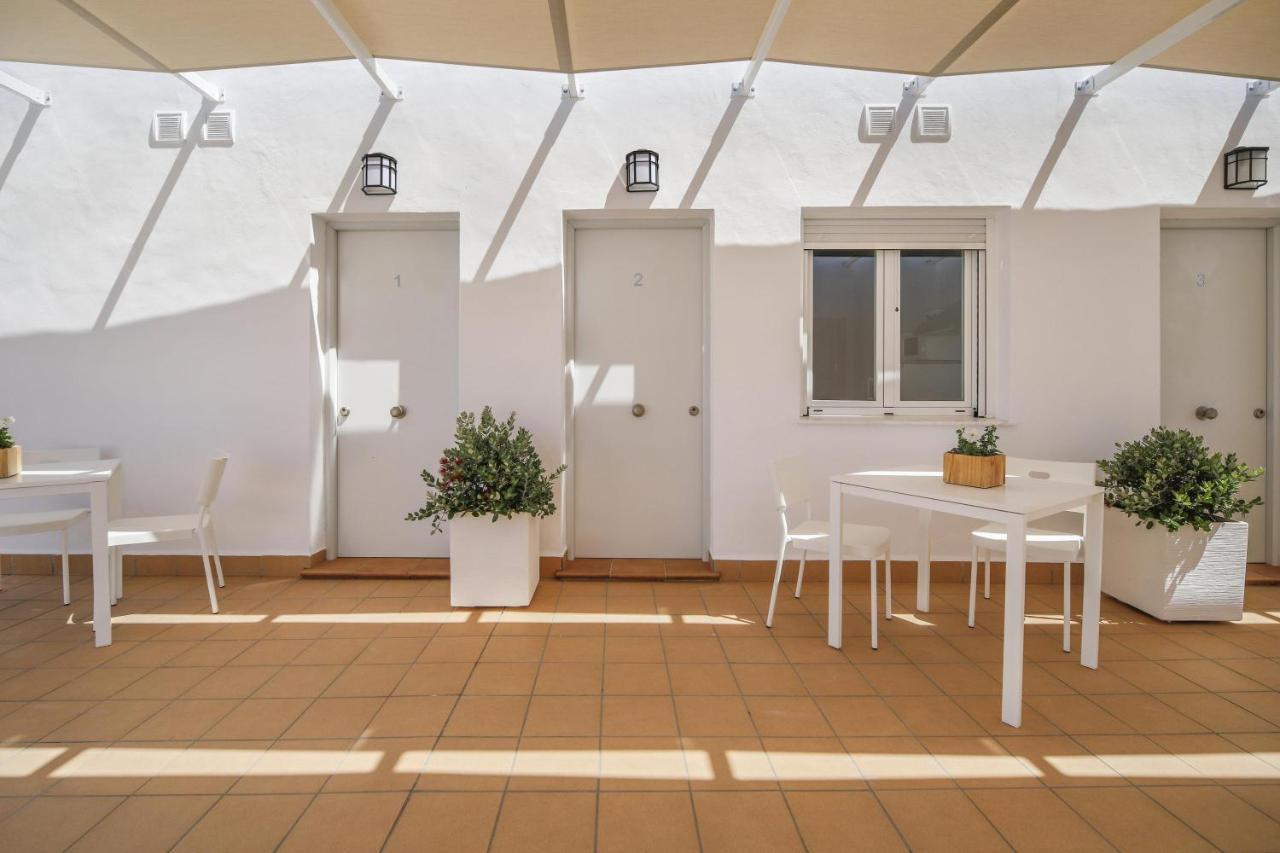Apartamento La Higuera 2 コニル・デ・ラ・フロンテラ エクステリア 写真